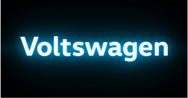 IMAGEM-1-PEGADINHA DA VOLKSWAGEN GENIAL OU TIRO NO PE