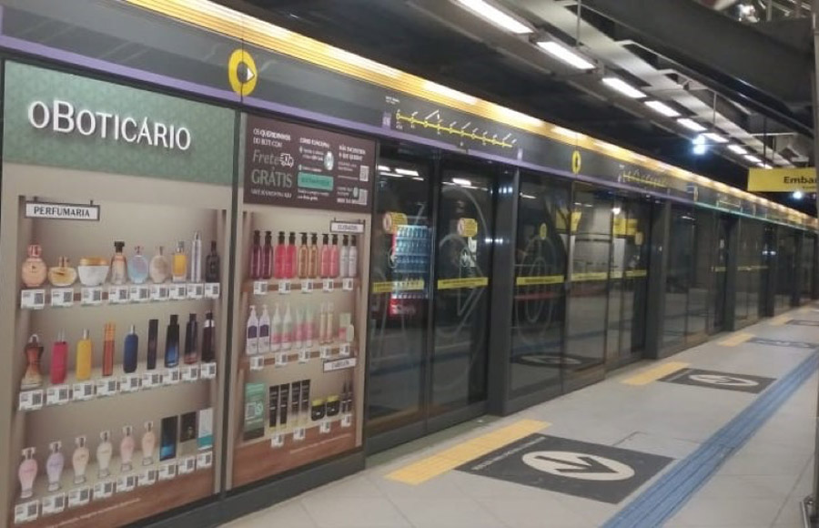 Imagem1-GRUPO-BOTICÁRIO-APOSTA-EM-LOJAS-DE-PAREDE,-COM-QR-CODE,-EM-SP