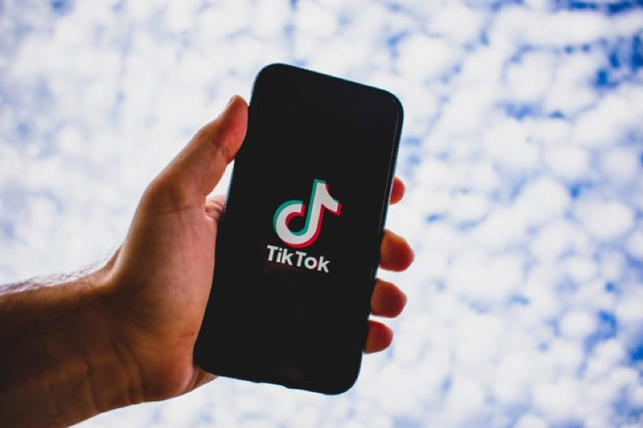 imagem-1-TIKTOK-DEVE-SE-TORNAR-A-MAIOR-PLATAFORMA-DE-MÍDIA-SOCIAL-EM-2022