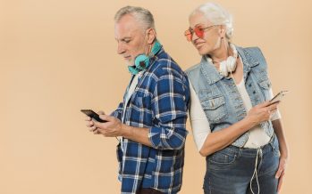 Geração prateada: pessoas 55+ usam redes sociais com frequência