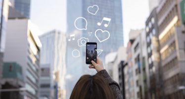 TikTok é a rede social preferida por 66% das empresas para ações com influencers